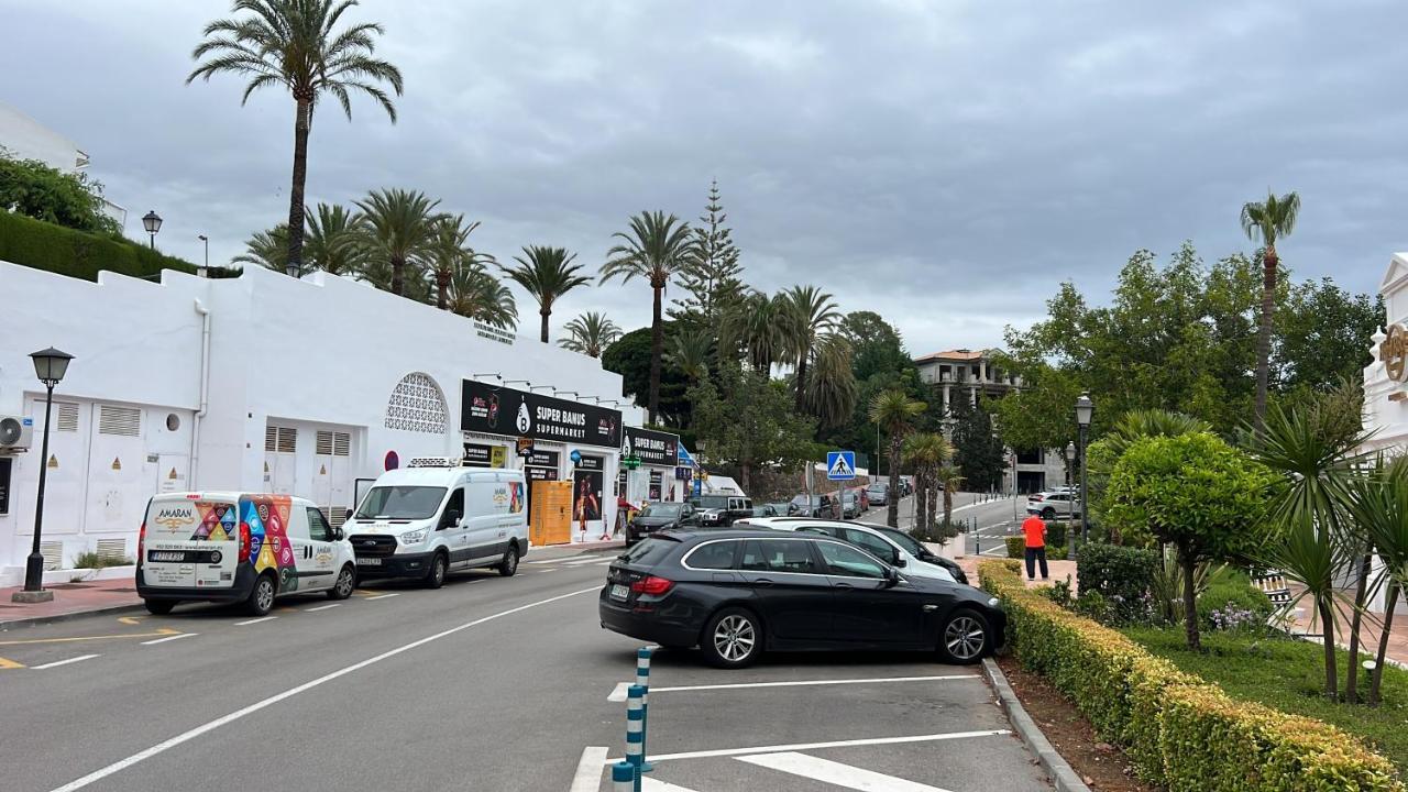 Royal Banus Apartment Marbella Exterior photo